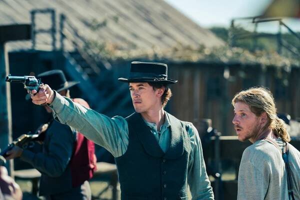 Billy the Kid - Osud - Z filmu - Tom Blyth, Daniel Webber
