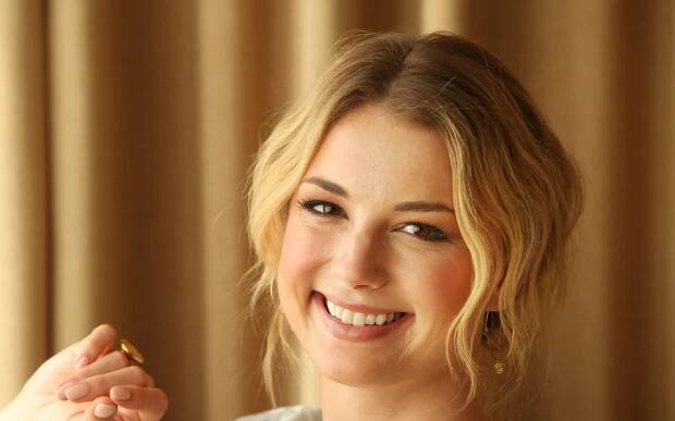 Emily VanCamp Net Worth - Net Worth Lists