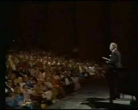 Profilový obrázek - Victor Borge Phonetic Pronunciation