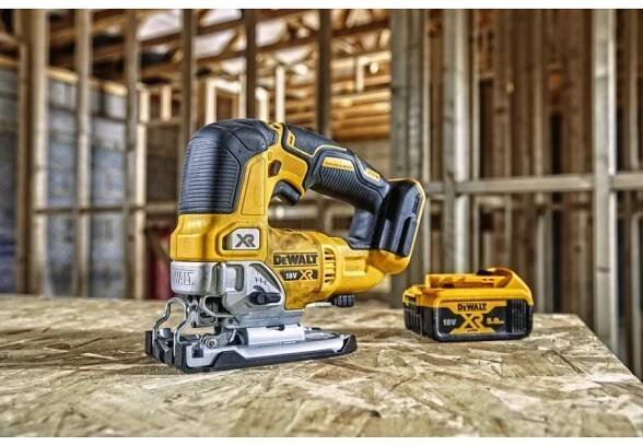 DeWALT DCS334NT aku bezuhlíková přímočará pila 18V v kufru T-STAK bez baterie - Nářadí Potač