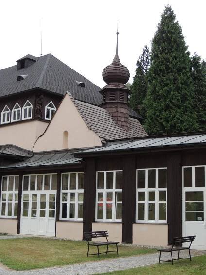 Fotografie - Velké Losiny (něm.Groß Ullersdorf) - Lázeňská - kaple sv.Kříže - 23.07.2015