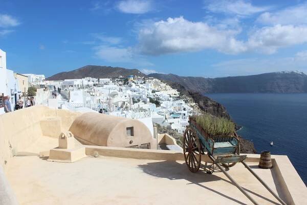 OIA SANTORINI - Santorini Accommodation - Winery House