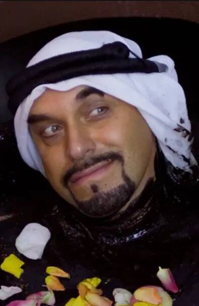 Šejk 24% [Sheikh] (2010)
