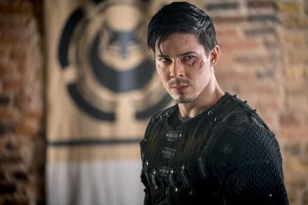 Into the Badlands - Levhard se chytá oblak - Z filmu - Lewis Tan