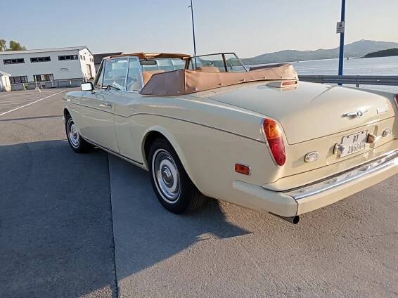 Rolls Royce Corniche