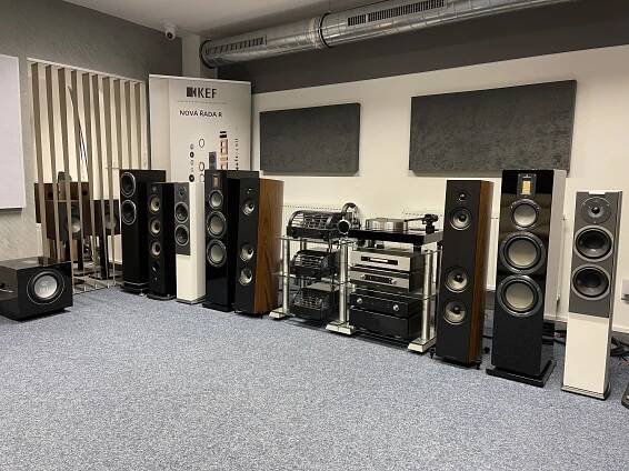Showroom | hifihejhal.cz