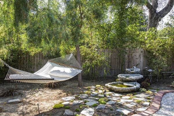 Altadena Yard