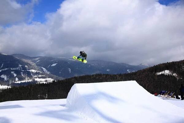 Jednodenní Lyžování v Rakousku Semmering - Stuhleck 2016 - Lyžování v Rakousku 