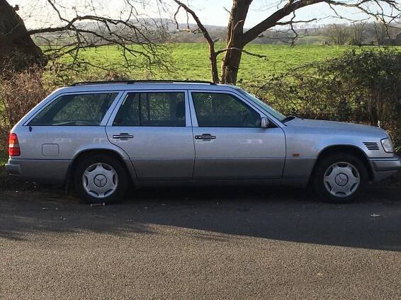 1995 Mercedes Benz W124 E300D diesel