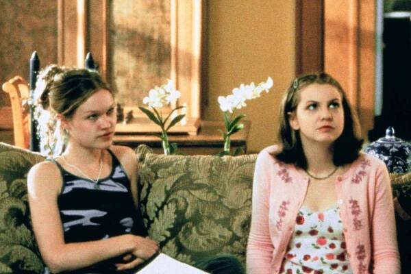 JULIA STILES, LARISA OLEYNIK, LARRY MILLER, 10 THINGS I HATE ABOUT YOU, 1999