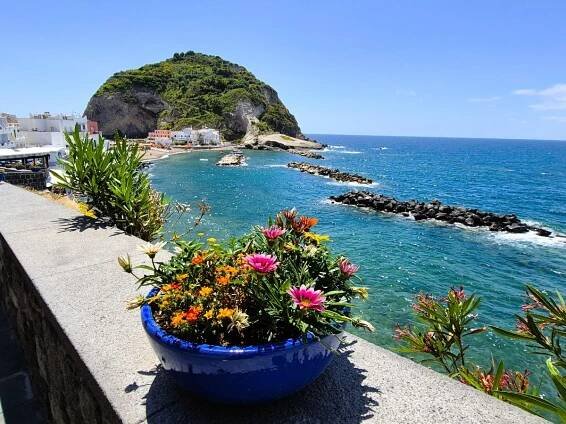 Termální bohatství ostrova Ischia | Delfín Travel