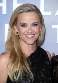 Reese Witherspoon wearing sparkling monochrome eyeshadow.