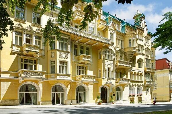 Hotel Svoboda v Mariánkách rozkvetl do krásy