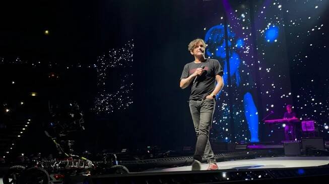 Chinaski oslavili 30 let na scéně. Frontman Malátný se na pódiu dojal