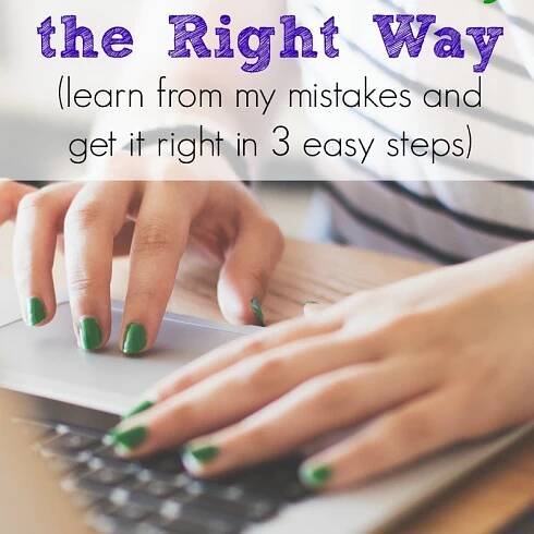 Close-up of a person typing on a laptop, with green nail polish on their fingers. Text reads: "How to Start a Mom Blog the Right Way (learn from my mistakes and get it right in 3 easy steps)" above and "www.whatmommydoes.com" below. The person is wearing a striped shirt.