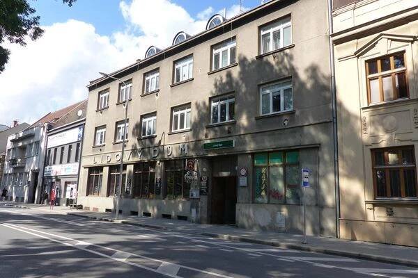 Restaurace Lidový Dům foto 1