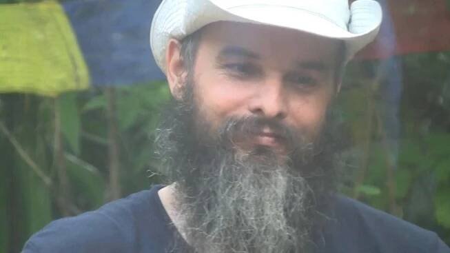 Guru Jára je zpět. Vůdce sekty znovu láká nové oběti, kauzu přinesou Souvislosti Markéty Fialové