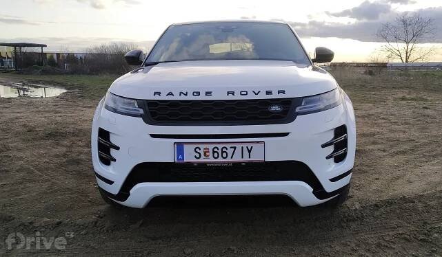 Range Rover Evoque P300e S