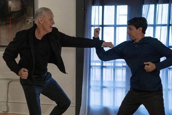 Cobra Kai - Extrémní opatření (S05E05) (2022)