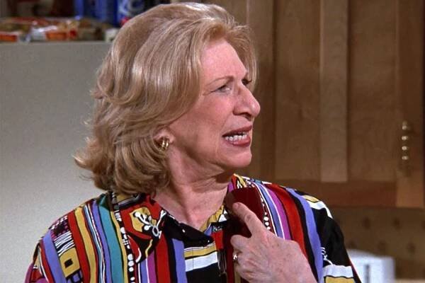 14. Liz Sheridan as Helen Seinfeld