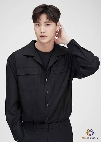 Lee Tae-Hwan-1995-p1.jpg