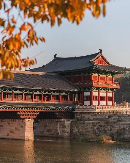 File:Woljeonggyo Bridge in Gyeongju.jpeg - Wikipedia