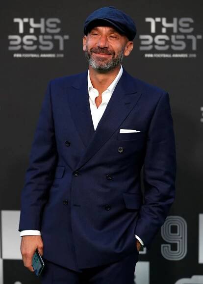 Zemřel Gianluca Vialli. Slavný italský útočník podlehl rakovině, bylo mu 58 let