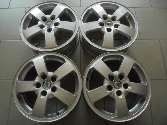 15 alu Škoda Fabia, Roomster, Rapid, VW Polo,Seat Ibiza,5x100,ET43 - Kola a disky pro osobní vozidla