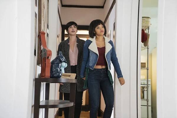 Easy - Popelka veganka - Z filmu - Jacqueline Toboni, Kiersey Clemons