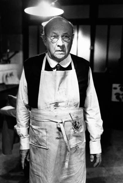 SHADOWS AND FOG, Donald Pleasence, 1992, (c) Orion