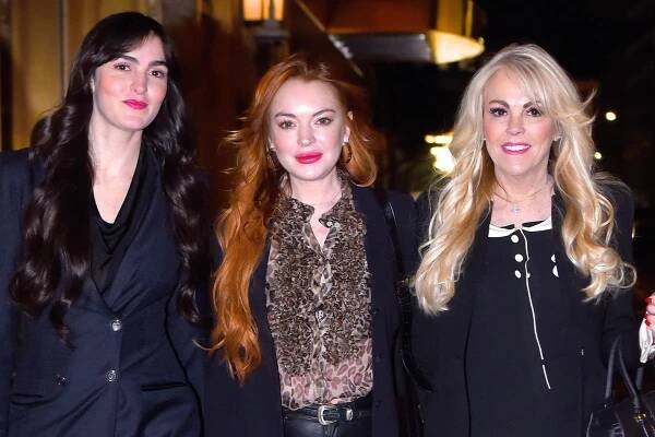Aliana Lohan, Lindsay Lohan and Dina Lohan