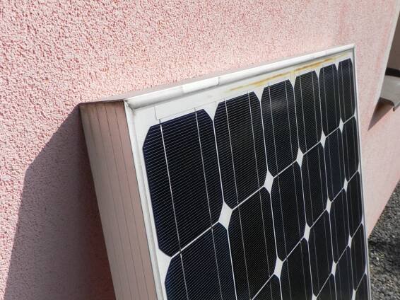 Fotovoltaický panel 180 W s regulátorem 12-24V