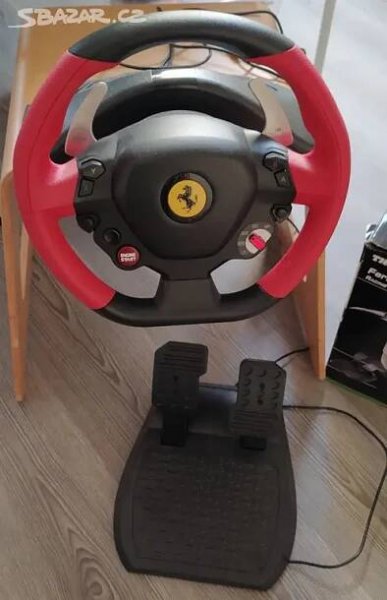 Volant a pedály Thrustmaster Ferrari 458 Spider