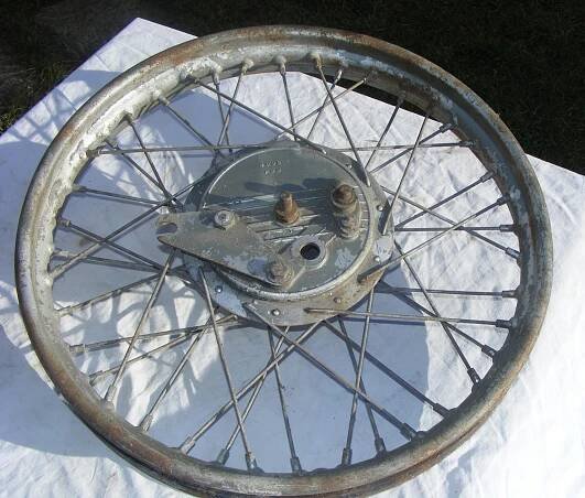 Kolo z motorky PBM   - Auto-moto