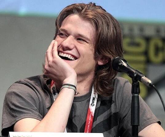 Lucas Till Biography - Facts, Childhood, Family Life & Achievements