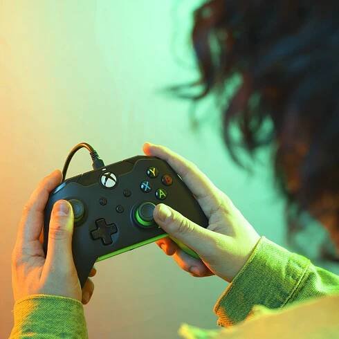 PDP Wired Controller - Neon Black - Xbox