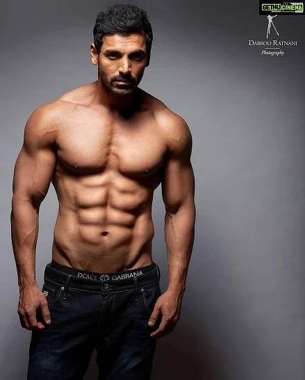 Actor John Abraham HD Photos and Wallpapers December 2022 - Gethu Cinema