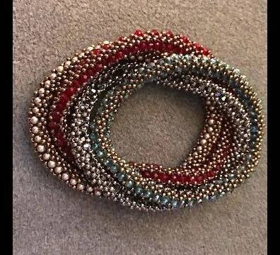 YouTube | Beaded jewelry designs, Pony bead jewelry, Beaded jewelry