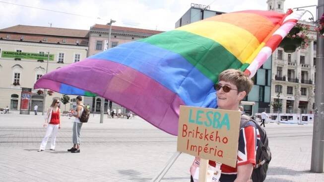 Brnem šel průvod homosexuálů, protestovali proti němu extremisté - Novinky