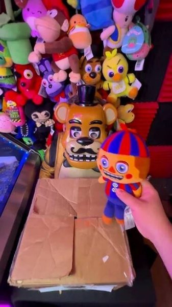 Labubu Mystery Box #shorts #clawmachine #arcade #fnaf #labubu