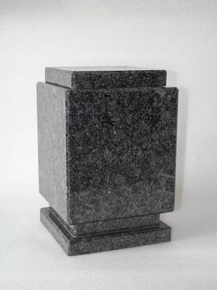 Kamenný obal na urnu STEEL GREY