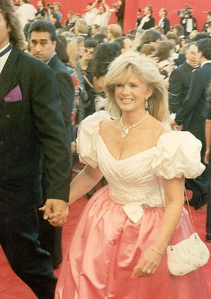 Connie Stevens - Wikipedia
