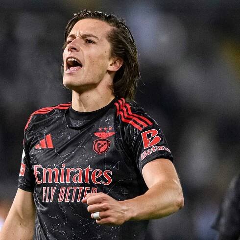 Benfica manager confirms Real Madrid & Atletico Madrid want left-back