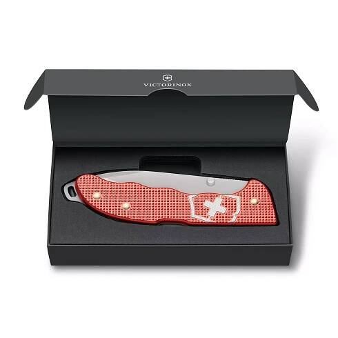 Nůž Victorinox Evoke Alox 2025 Limited Edition Stone Red 0.9415.L25 - HodinkyTraser.cz - Autorizovaný prodejce a specialista