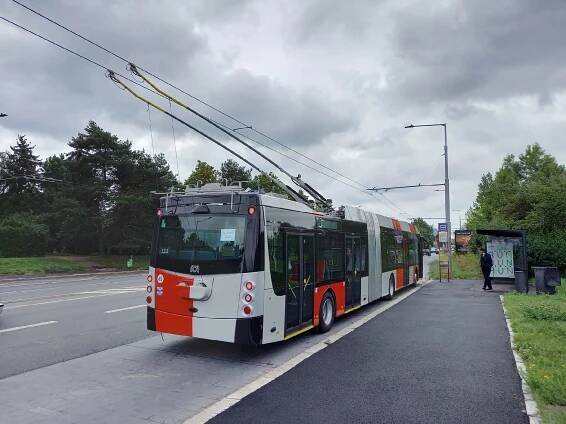 Další trolejbusová trať v Praze. Úřad zahájil řízení k elektrifikaci linky na Strahov