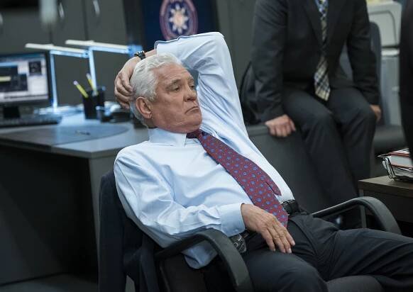 Closer: Nové případy - Osobní věci - Z filmu - G. W. Bailey