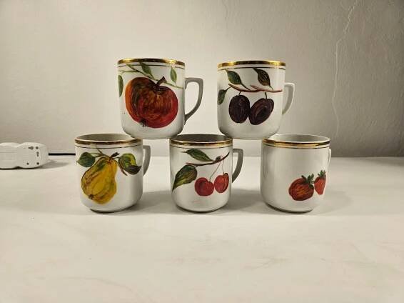 Retro HRNKY, OVOCE MALOVANÉ 5 KS, ZNAČENO, PORCELÁN