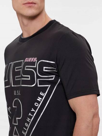 Guess pánské tričko LUGH černé XL Kód výrobce Z4RI07KC220-JBLK