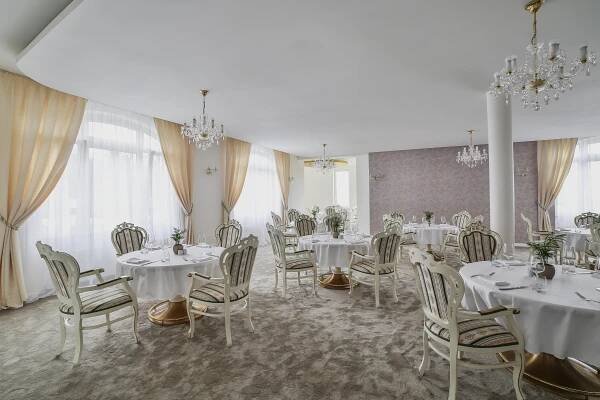 Hotel SEN, Senohraby | Hotel.cz