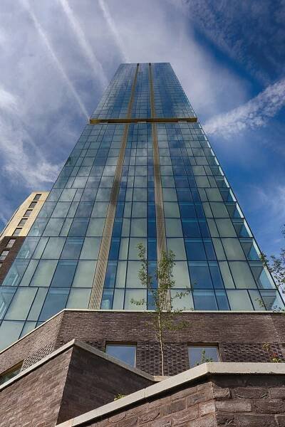Anaconda Cut - 100 Greengate Tower